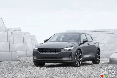 Polestar 2, trois quarts avant